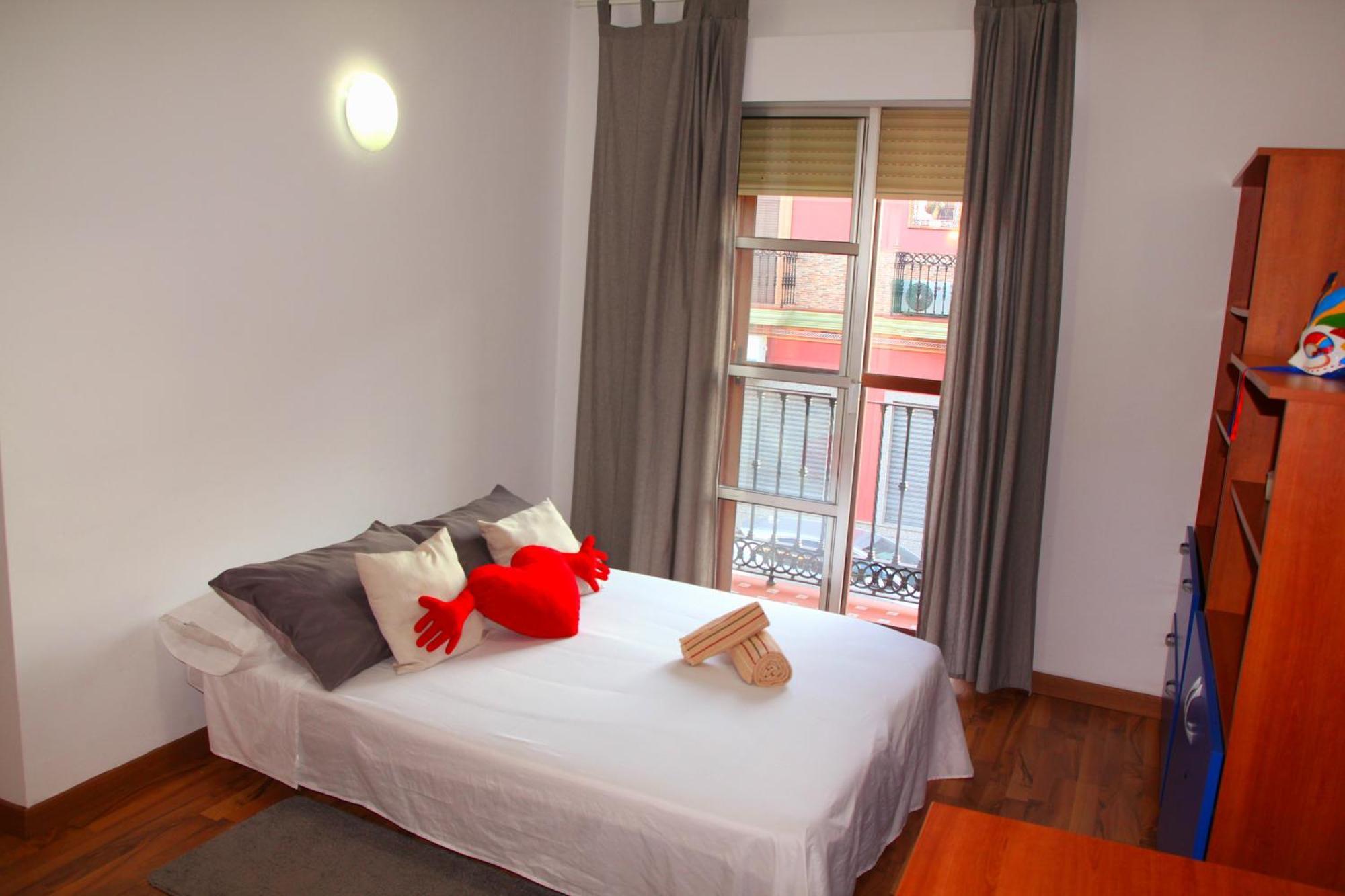 דוס הרמנאס Villa Ahumor Apartamento Entero 20 M Sevilla -6Pax מראה חיצוני תמונה